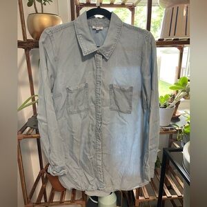 Splendid Chambray Buttondown Shirt